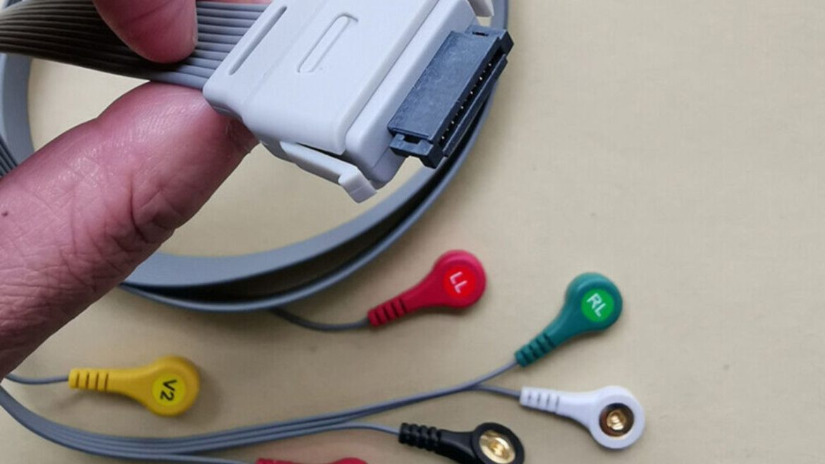 Why Should Hospitals Choose Medke ECG Trunk Cables Over Others